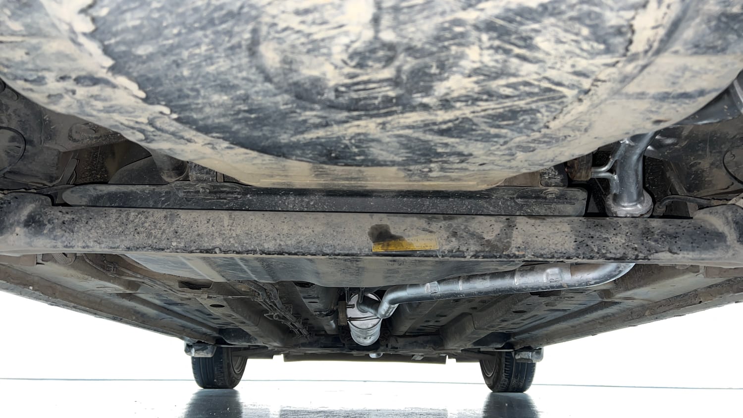Used 2023 Tata Altroz XZ Plus Petrol Dark Edition Petrol Manual extra REAR UNDERBODY VIEW (TAKEN FROM REAR)