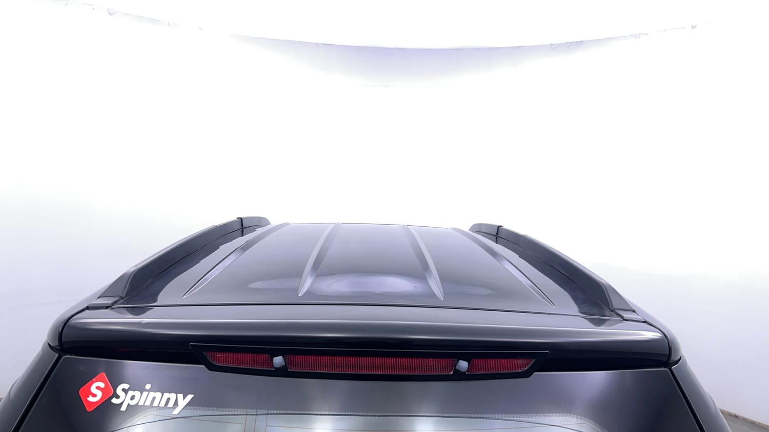 Used 2016 Mahindra XUV500 W10 Diesel Manual exterior EXTERIOR ROOF VIEW