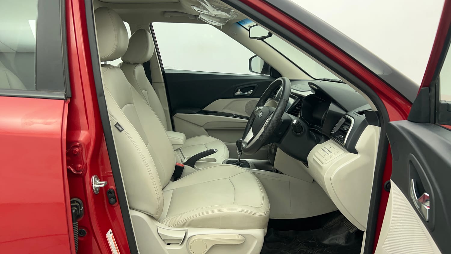 Used 2022 Mahindra XUV 300 W8 (O) 1.2 Petrol AMT Petrol Automatic interior RIGHT SIDE FRONT DOOR CABIN VIEW