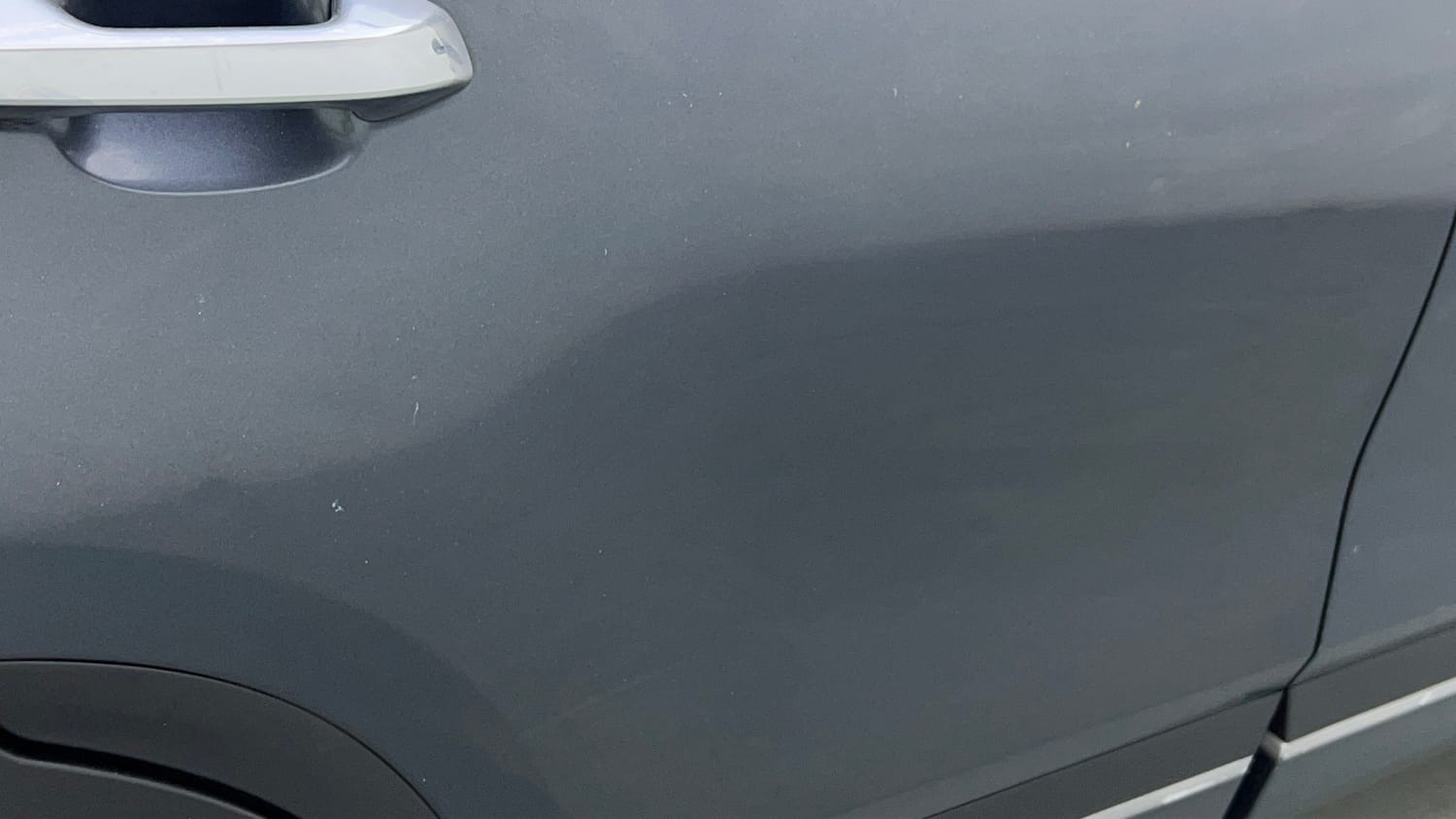 Used 2020 Kia Seltos HTX 1.5 Petrol Manual dents MINOR SCRATCH