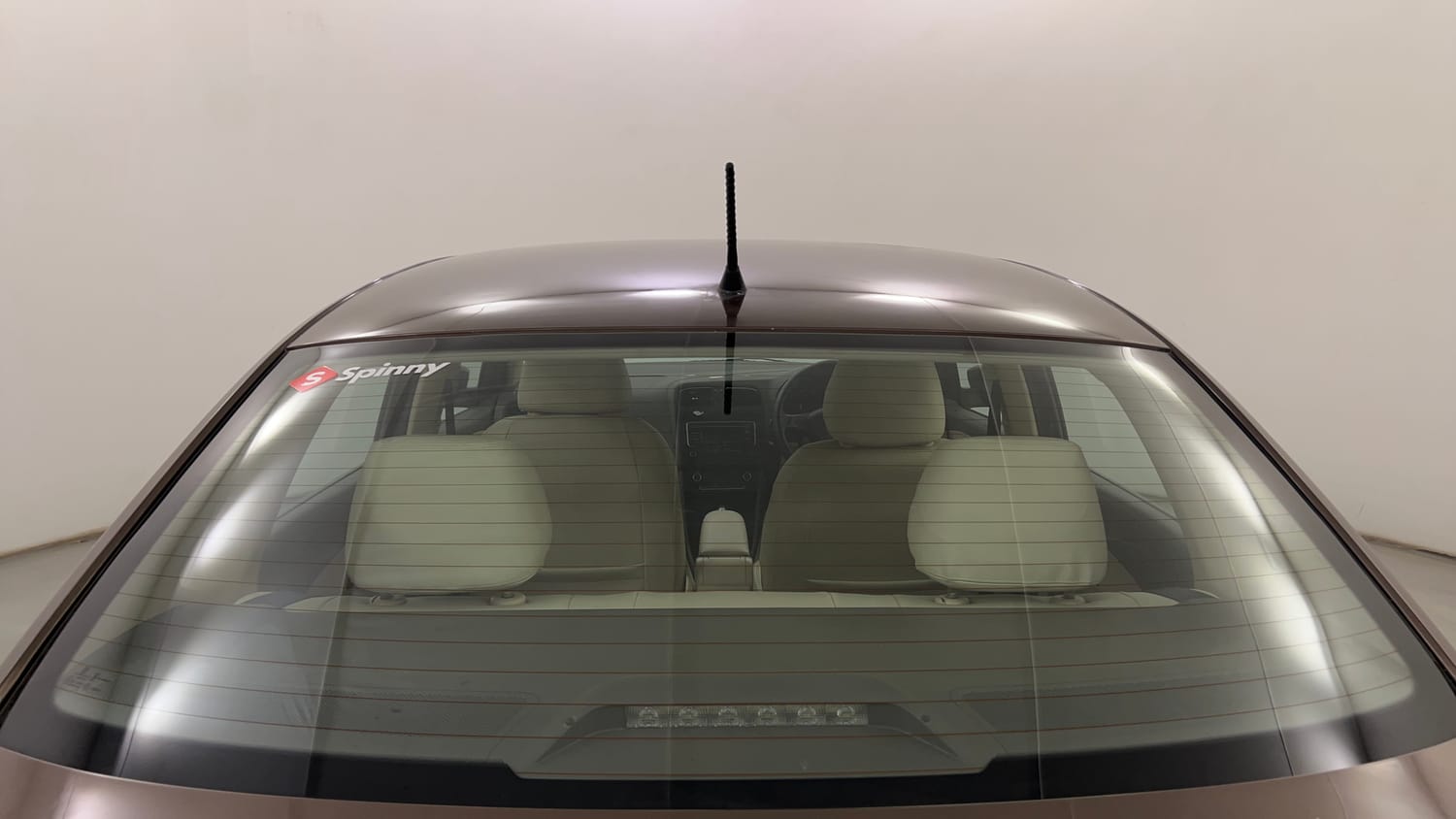 Used 2015 Volkswagen Vento TSI Petrol Automatic exterior BACK WINDSHIELD VIEW