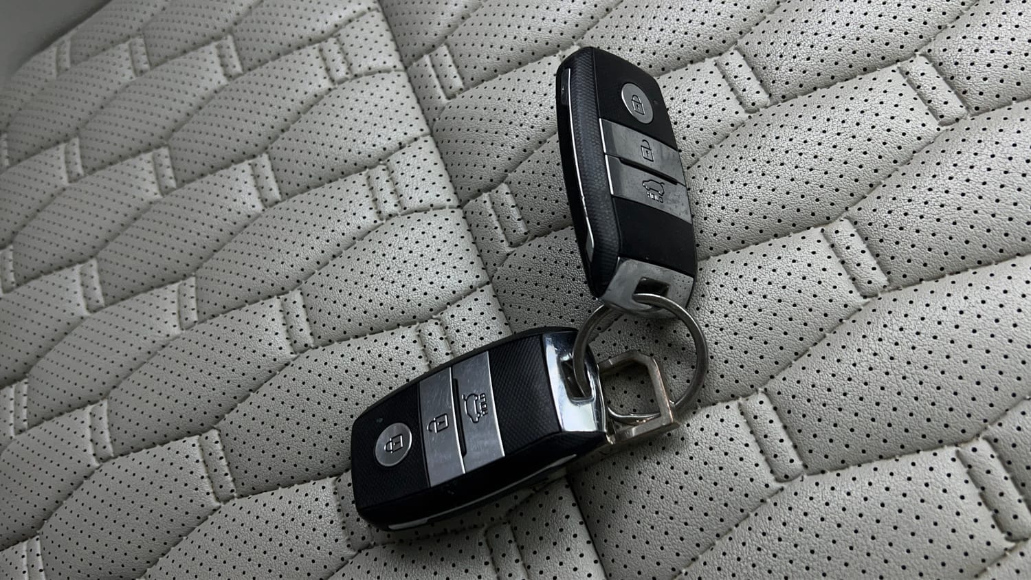 Used 2020 Kia Seltos HTX 1.5 Petrol Manual extra CAR KEY VIEW