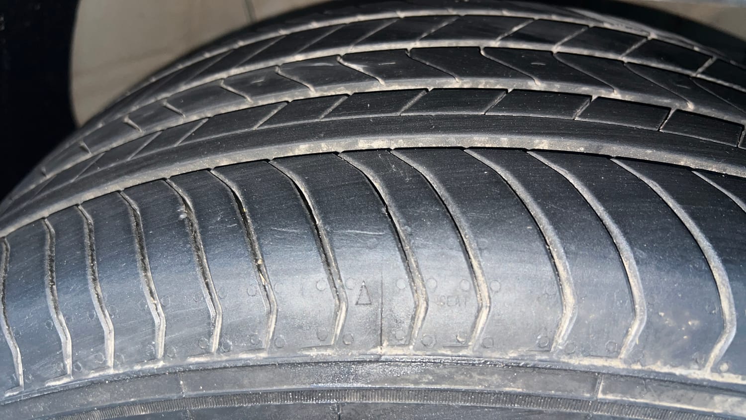 Used 2023 Hyundai Creta S Plus 1.5 Petrol Knight Petrol Manual tyres RIGHT FRONT TYRE TREAD VIEW