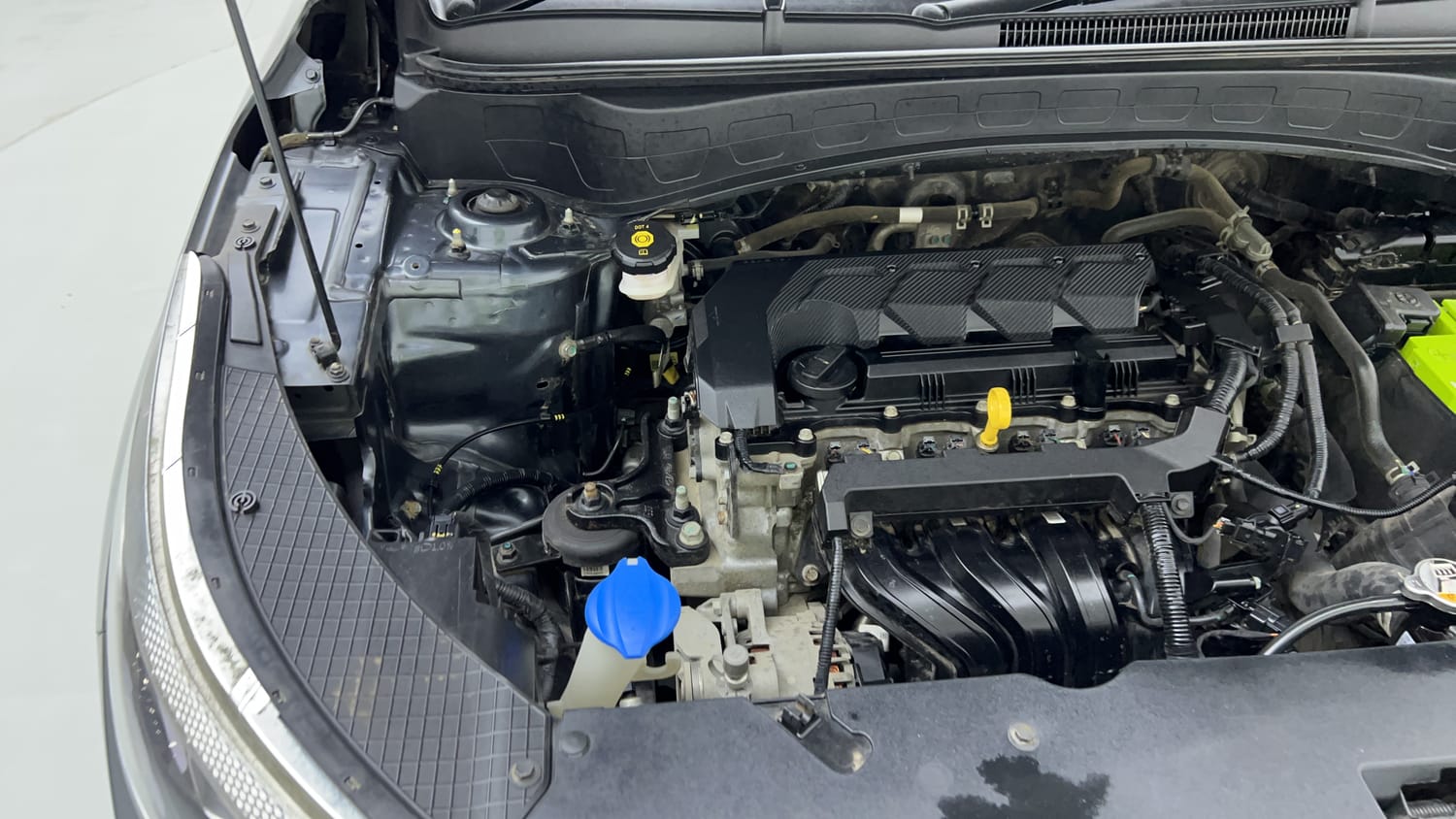 Used 2020 Kia Seltos HTX 1.5 Petrol Manual engine ENGINE RIGHT SIDE VIEW