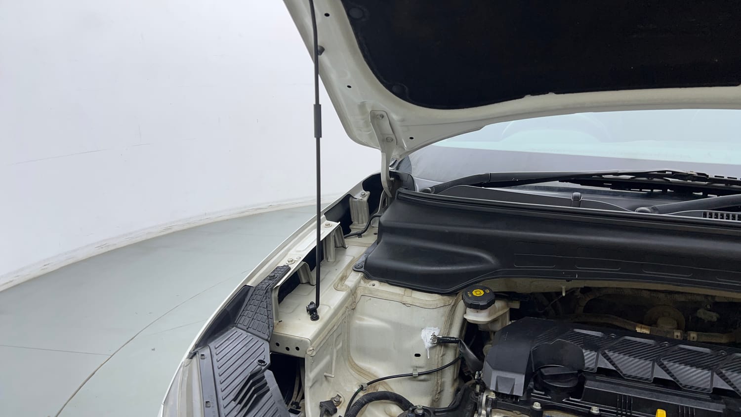 Used 2023 Hyundai Creta S Plus 1.5 Petrol Knight Petrol Manual engine ENGINE RIGHT SIDE HINGE & APRON VIEW