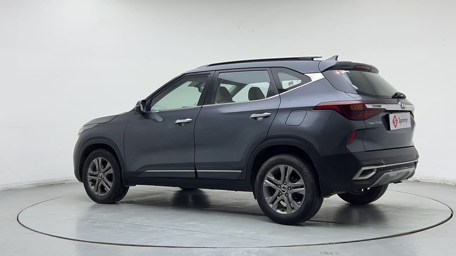 Used 2020 Kia Seltos HTX 1.5 Petrol Manual exterior LEFT REAR CORNER VIEW