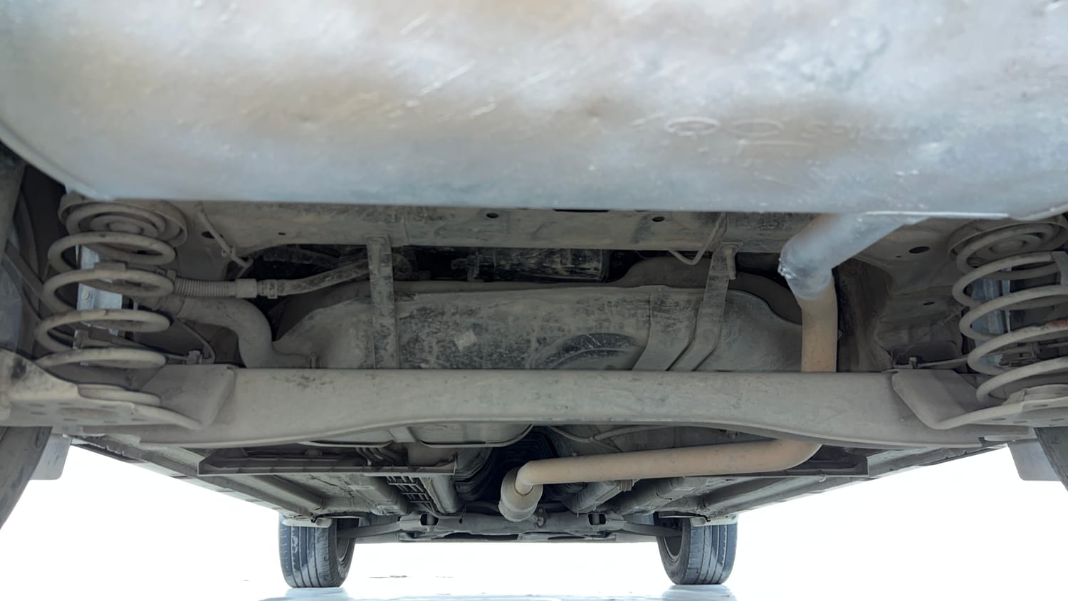 Used 2020 Kia Seltos HTX 1.5 Petrol Manual extra REAR UNDERBODY VIEW (TAKEN FROM REAR)
