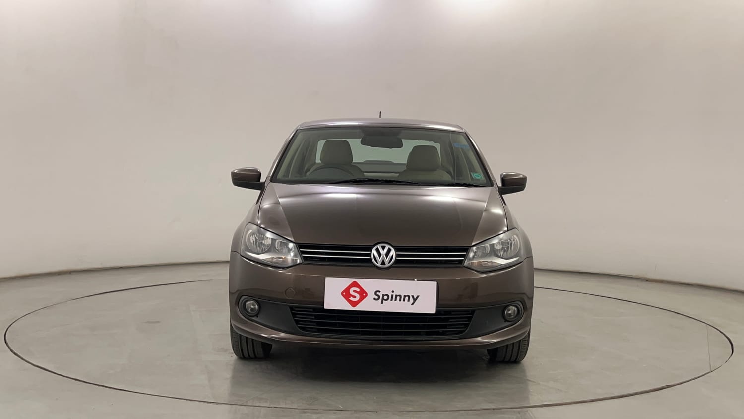 Used 2015 Volkswagen Vento TSI Petrol Automatic exterior FRONT VIEW