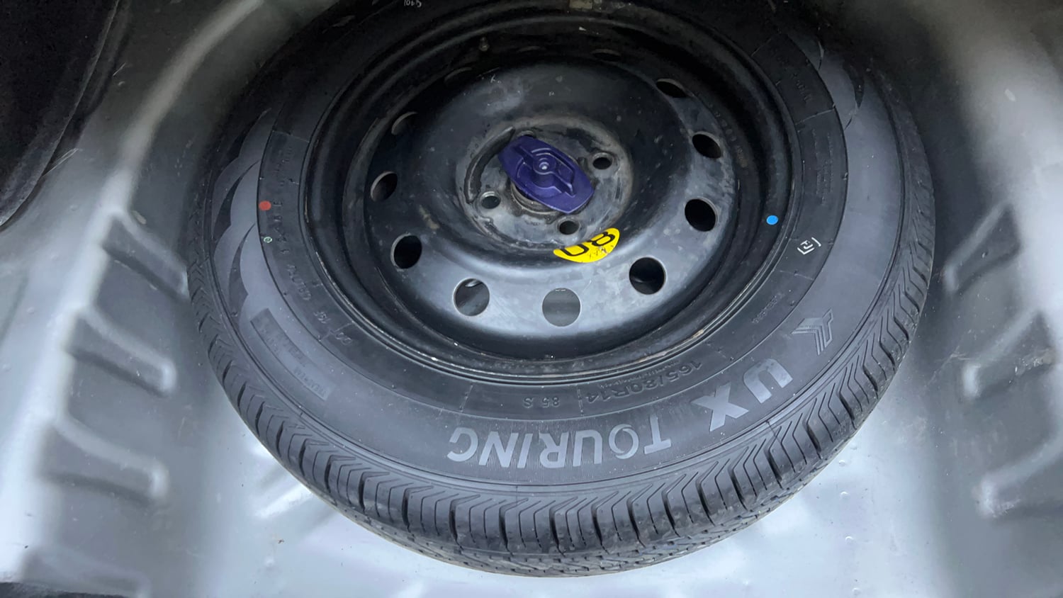 Used 2018 Maruti Suzuki Dzire ZXi Plus AMT Petrol Automatic tyres SPARE TYRE VIEW