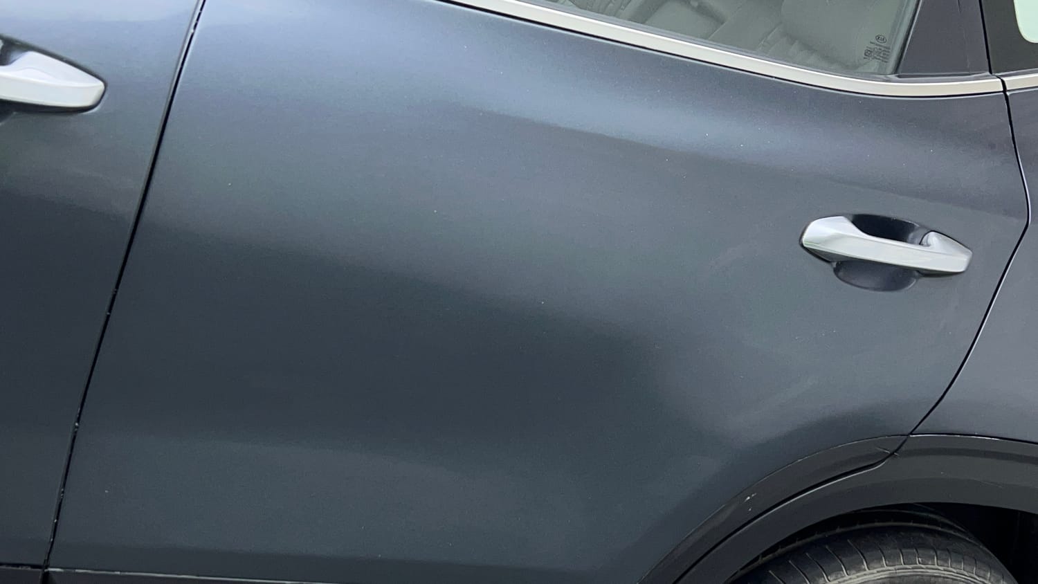 Used 2020 Kia Seltos HTX 1.5 Petrol Manual dents MINOR SCRATCH