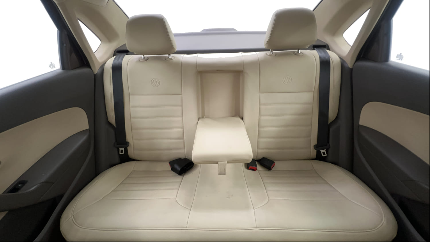 Used 2015 Volkswagen Vento TSI Petrol Automatic interior REAR SEAT CONDITION VIEW