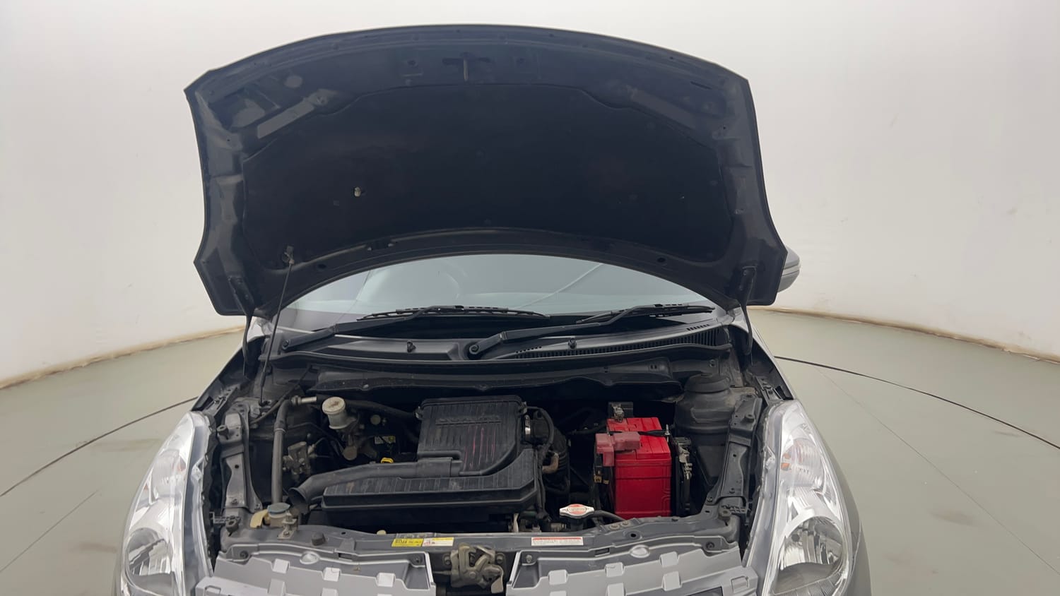 Used 2017 Maruti Suzuki Swift VXi Petrol Manual engine ENGINE & BONNET OPEN FRONT VIEW