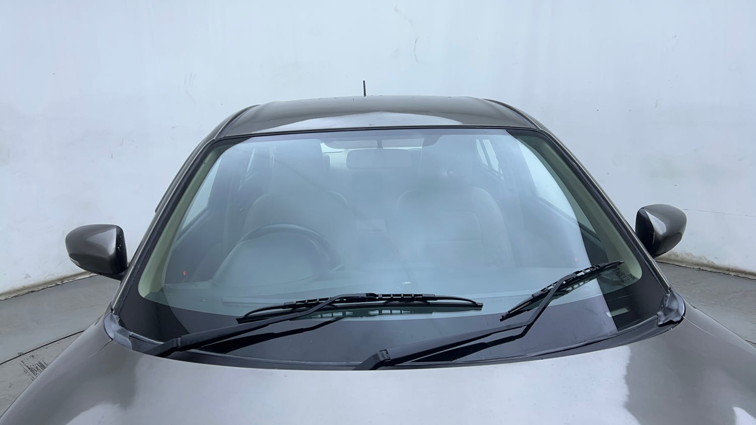 Used 2018 Maruti Suzuki Dzire ZXi Plus AMT Petrol Automatic exterior FRONT WINDSHIELD VIEW