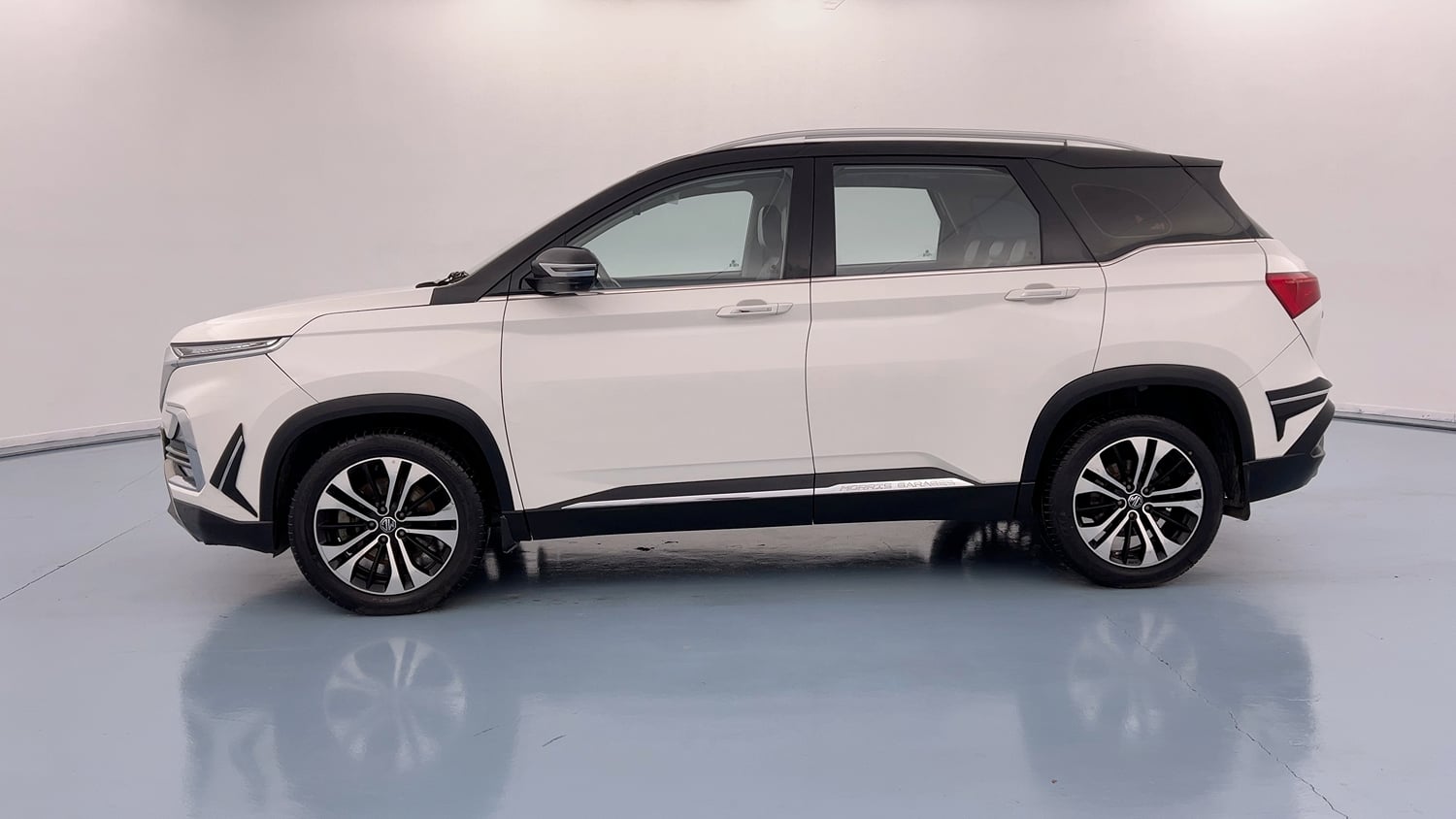 Used 2021 MG Motors Hector Sharp 2.0 Diesel Turbo MT Diesel Manual exterior LEFT SIDE VIEW