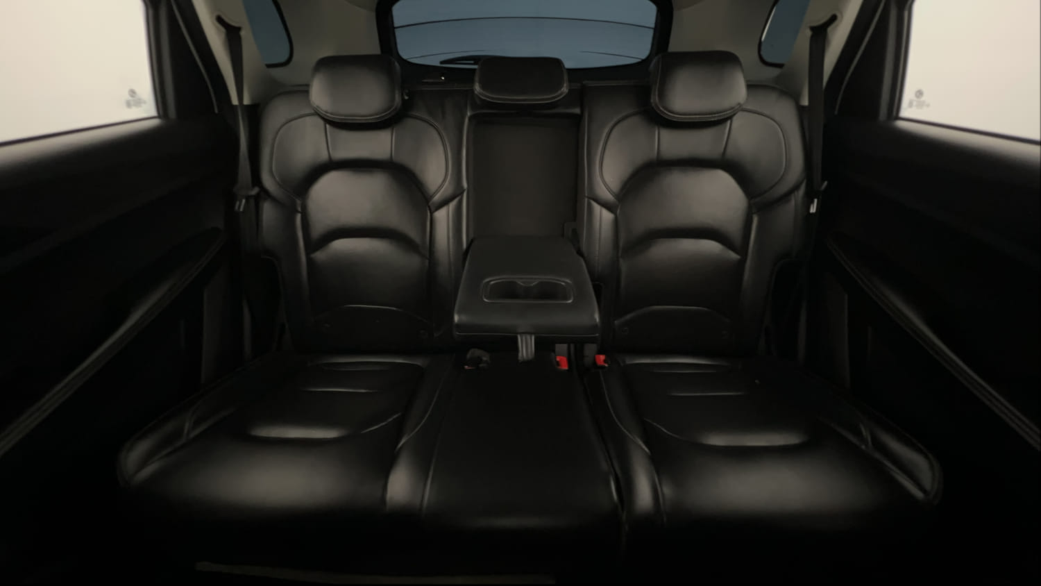 Used 2021 MG Motors Hector Sharp 2.0 Diesel Turbo MT Diesel Manual interior REAR SEAT CONDITION VIEW