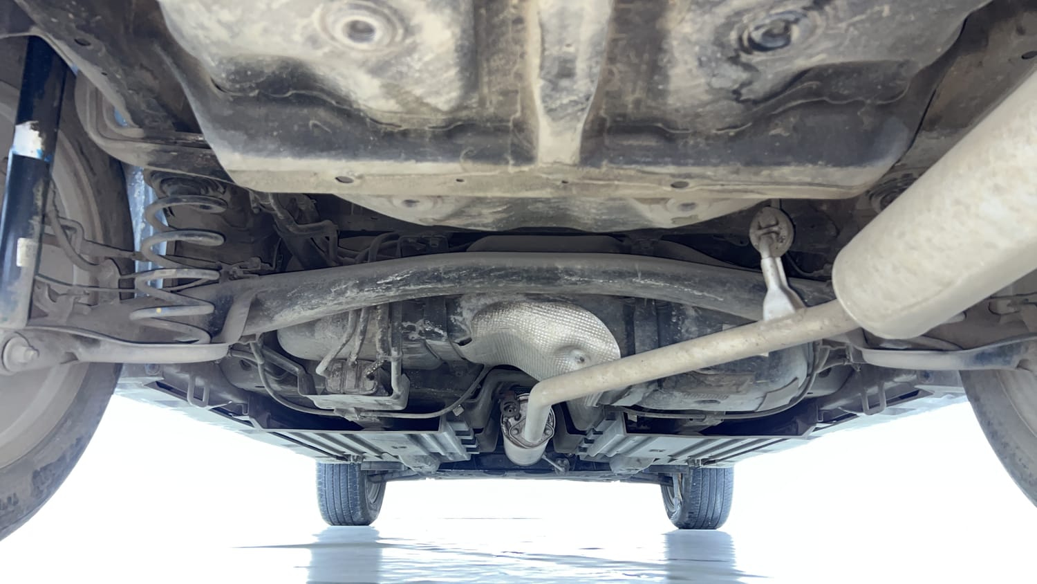 Used 2023 Toyota Urban Cruiser Hyryder V NeoDrive Petrol Manual extra REAR UNDERBODY VIEW (TAKEN FROM REAR)