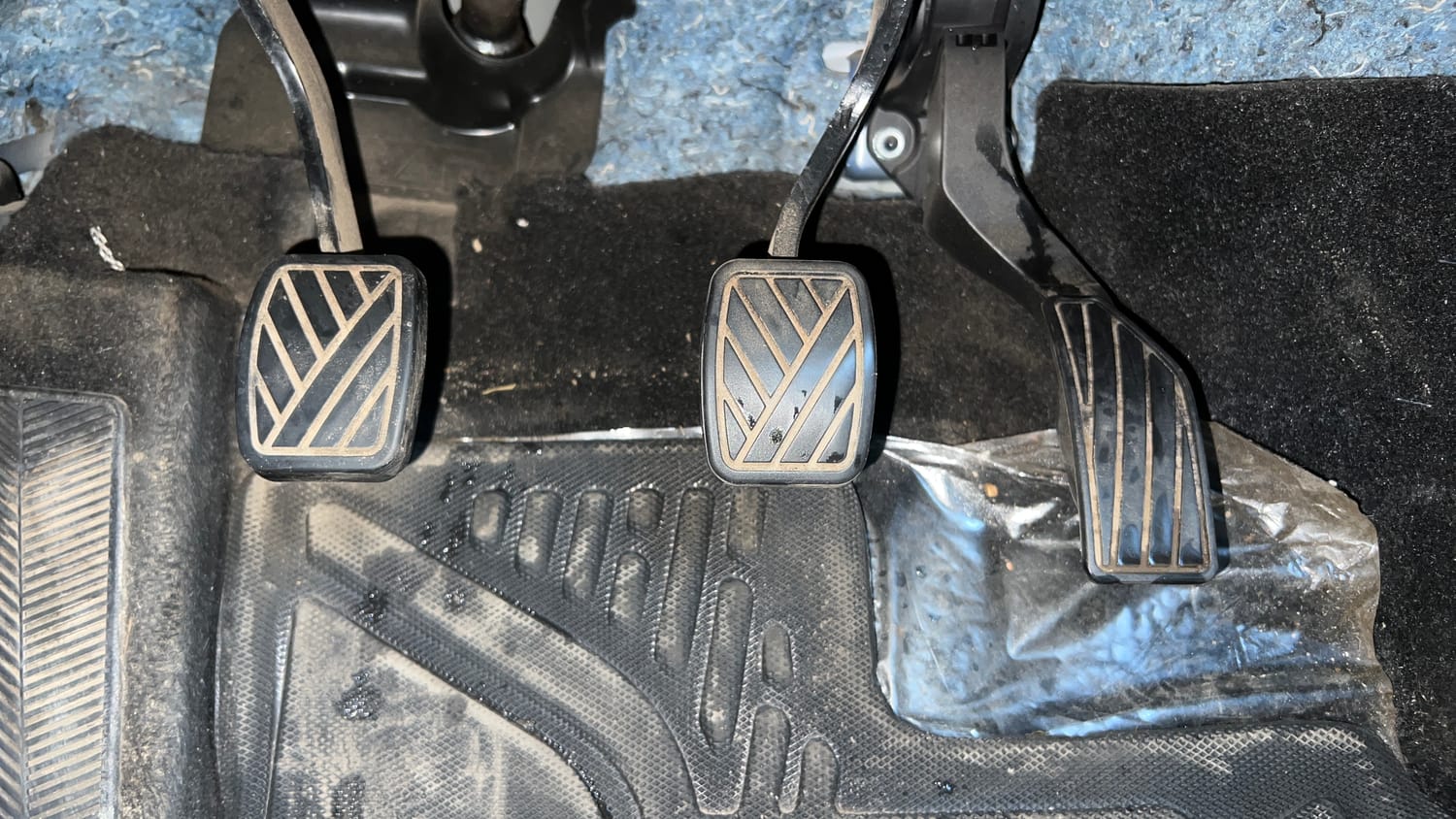 Used 2023 Maruti Suzuki Brezza ZXi Petrol Manual interior PEDALS VIEW