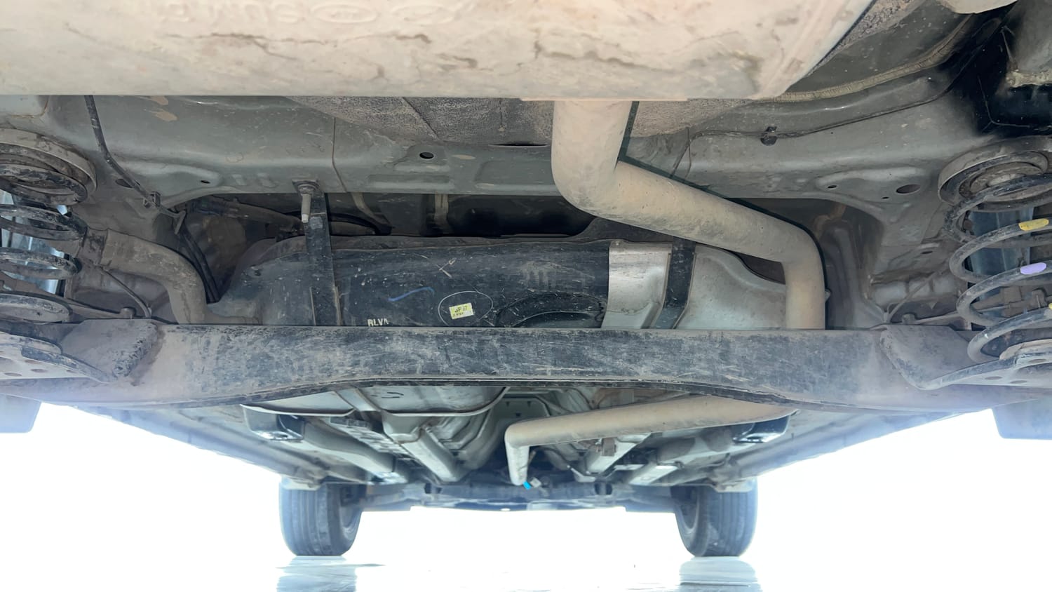 Used 2023 Hyundai Creta SX 1.5 Diesel Diesel Manual extra REAR UNDERBODY VIEW (TAKEN FROM REAR)