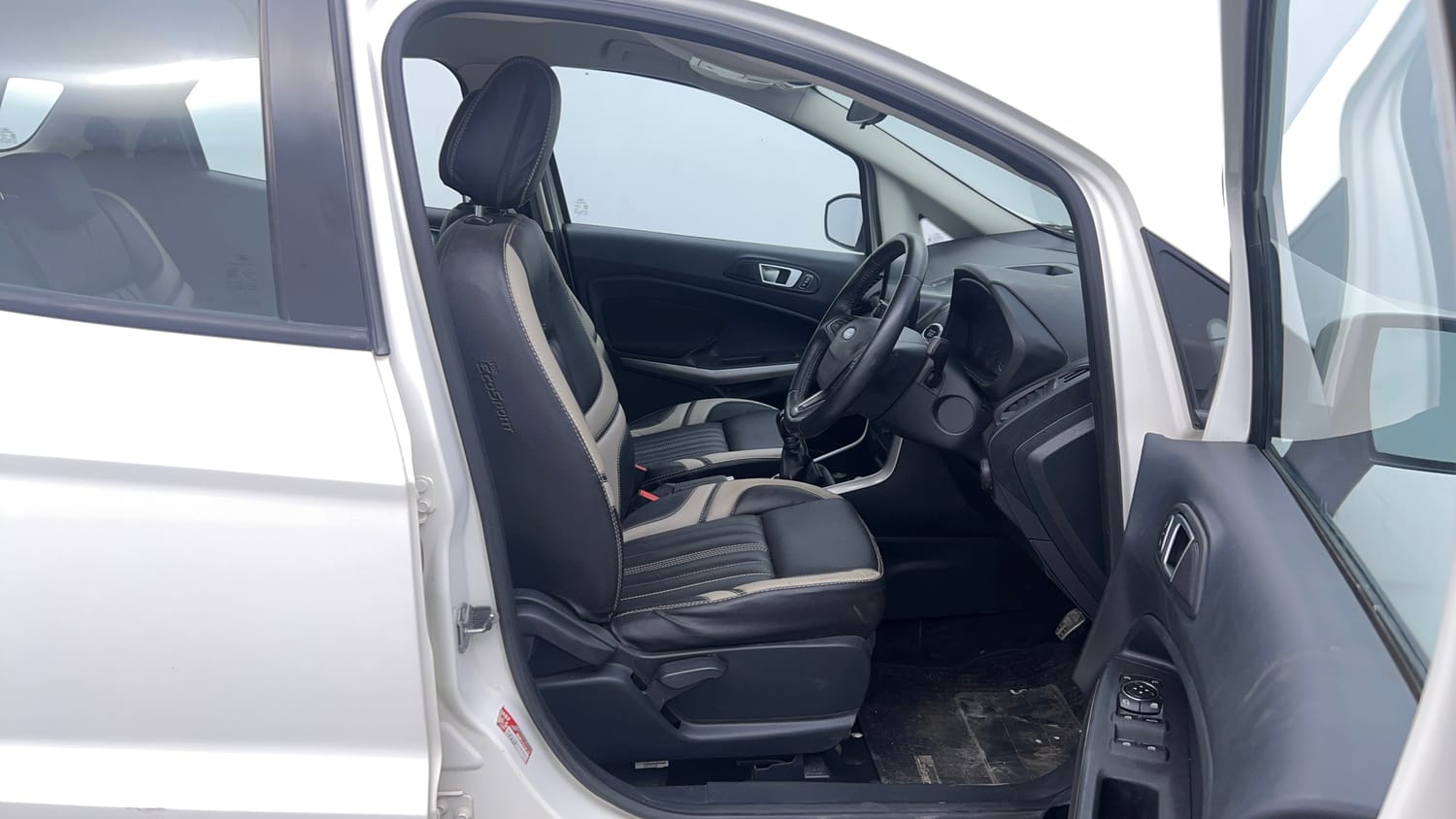 Used 2018 Ford EcoSport Titanium 1.5L Ti-VCT Petrol Manual interior RIGHT SIDE FRONT DOOR CABIN VIEW