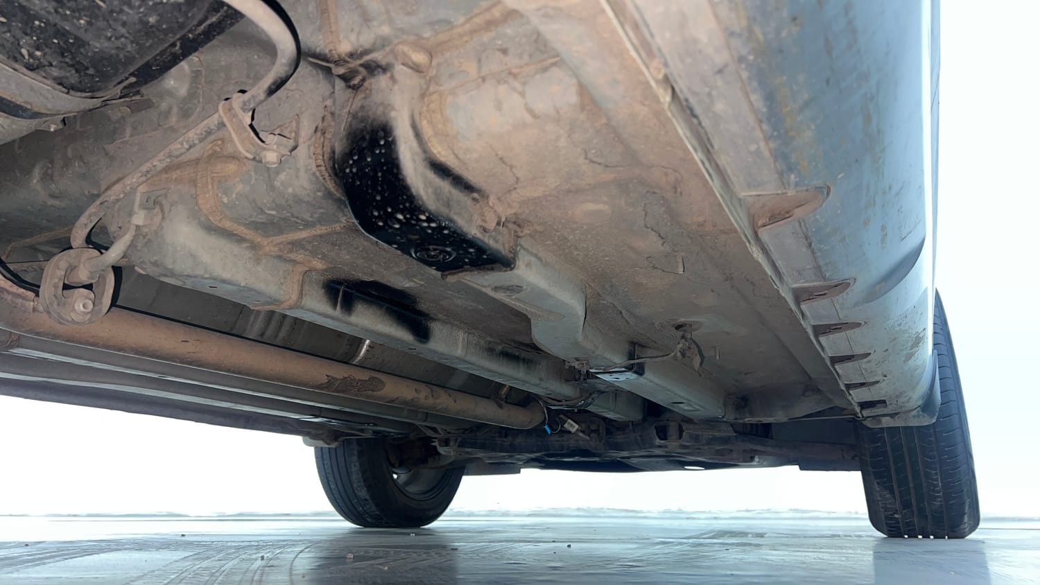 Used 2023 Hyundai Creta SX 1.5 Diesel Diesel Manual extra REAR RIGHT UNDERBODY VIEW
