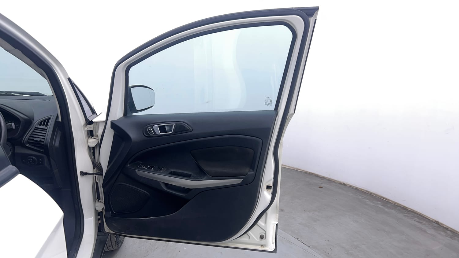 Used 2018 Ford EcoSport Titanium 1.5L Ti-VCT Petrol Manual interior RIGHT FRONT DOOR OPEN VIEW