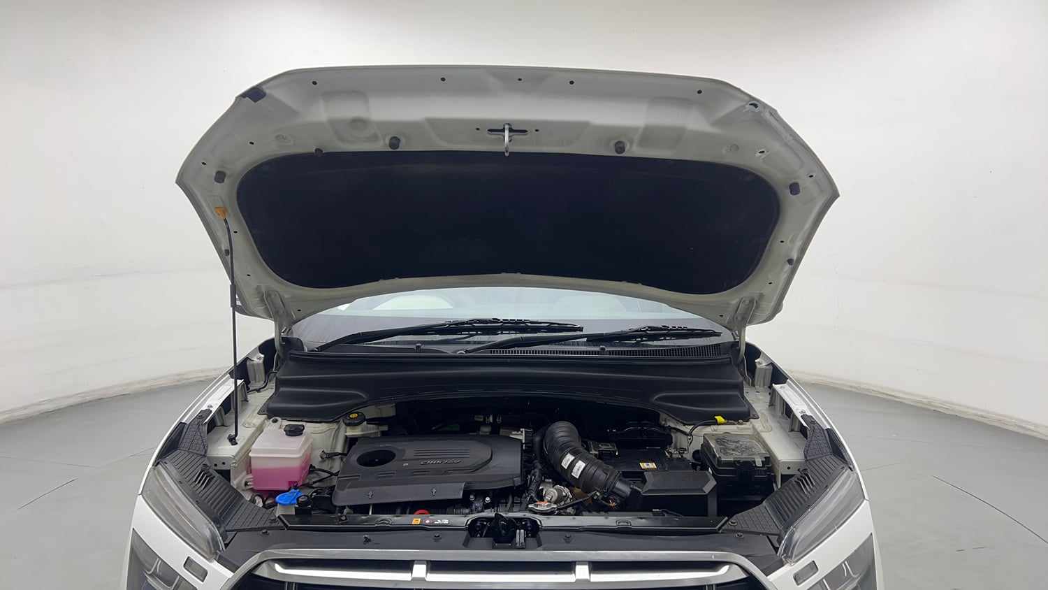 Used 2023 Hyundai Creta SX 1.5 Diesel Diesel Manual engine ENGINE & BONNET OPEN FRONT VIEW