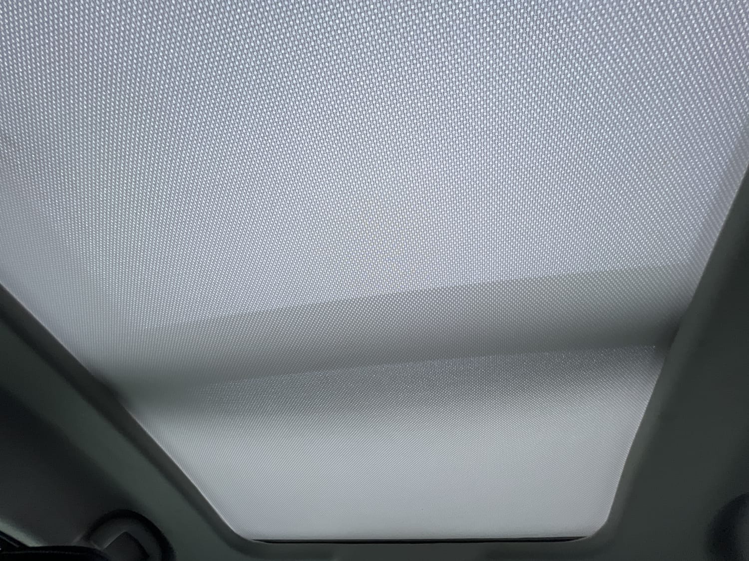 Used 2023 Toyota Urban Cruiser Hyryder V NeoDrive Petrol Manual top_features Sunroof