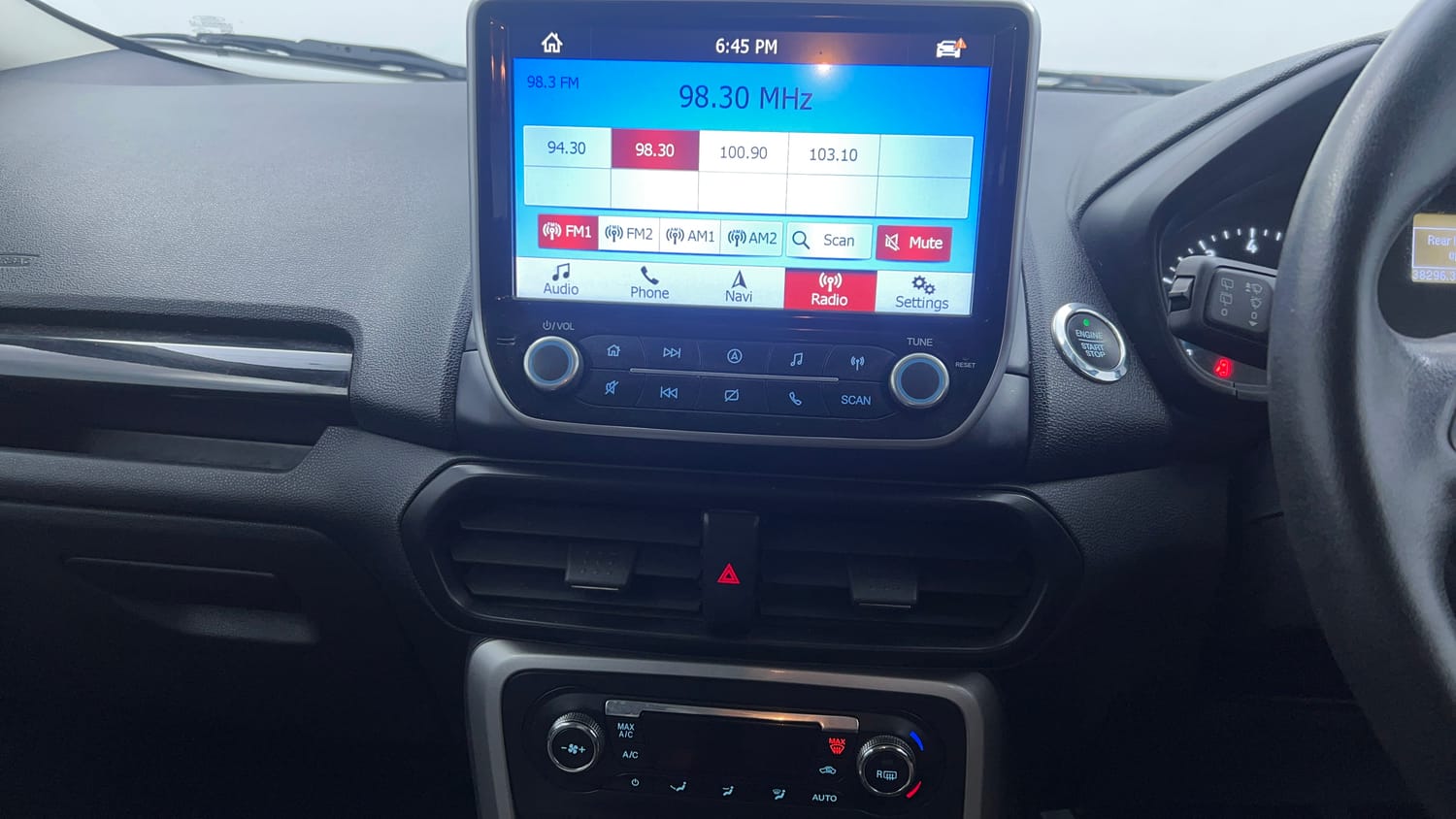 Used 2018 Ford EcoSport Titanium 1.5L Ti-VCT Petrol Manual interior MUSIC SYSTEM & AC CONTROL VIEW