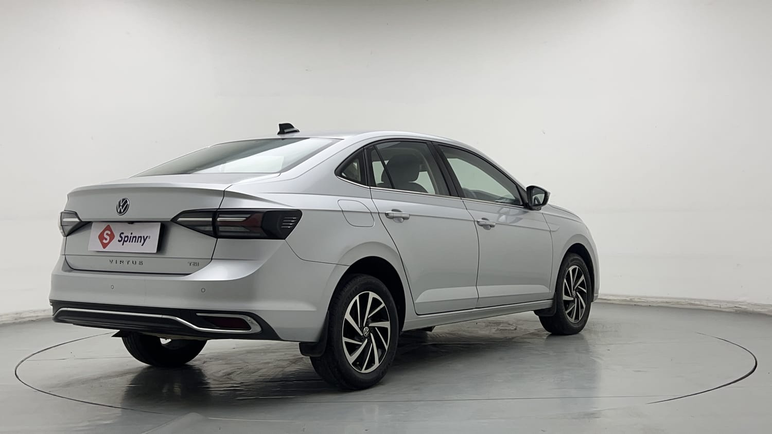 2023 Volkswagen Virtus Topline 1.0 TSI AT-4