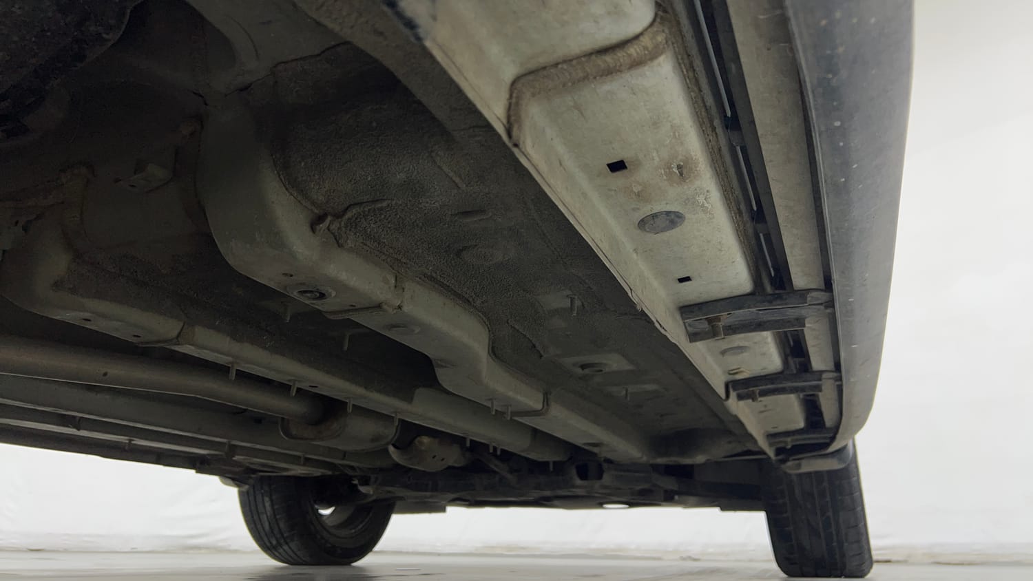 Used 2023 Hyundai Creta SX (O) 1.5 Petrol IVT Knight Petrol Automatic extra REAR RIGHT UNDERBODY VIEW