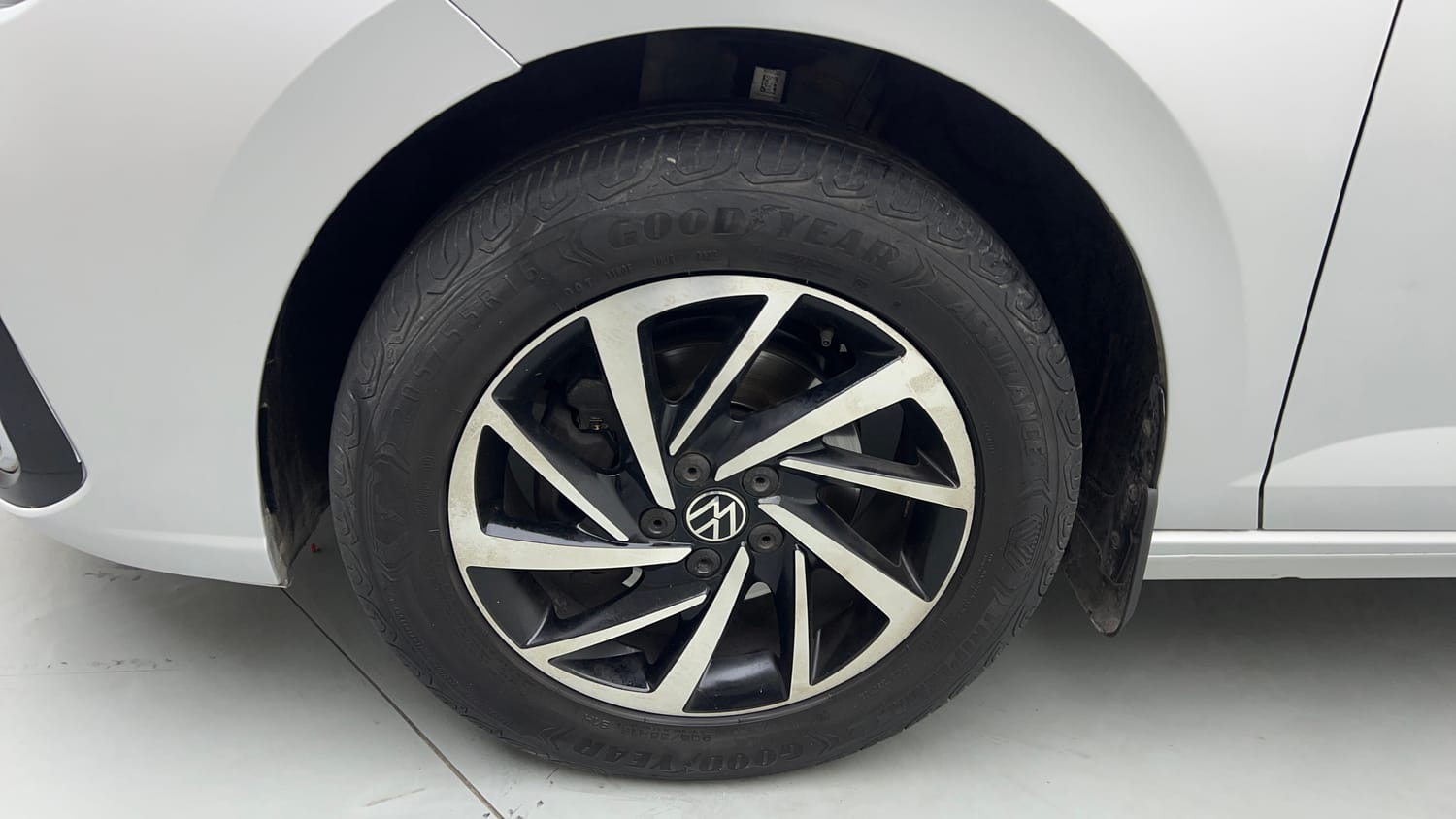 2023 Volkswagen Virtus Topline 1.0 TSI AT-34