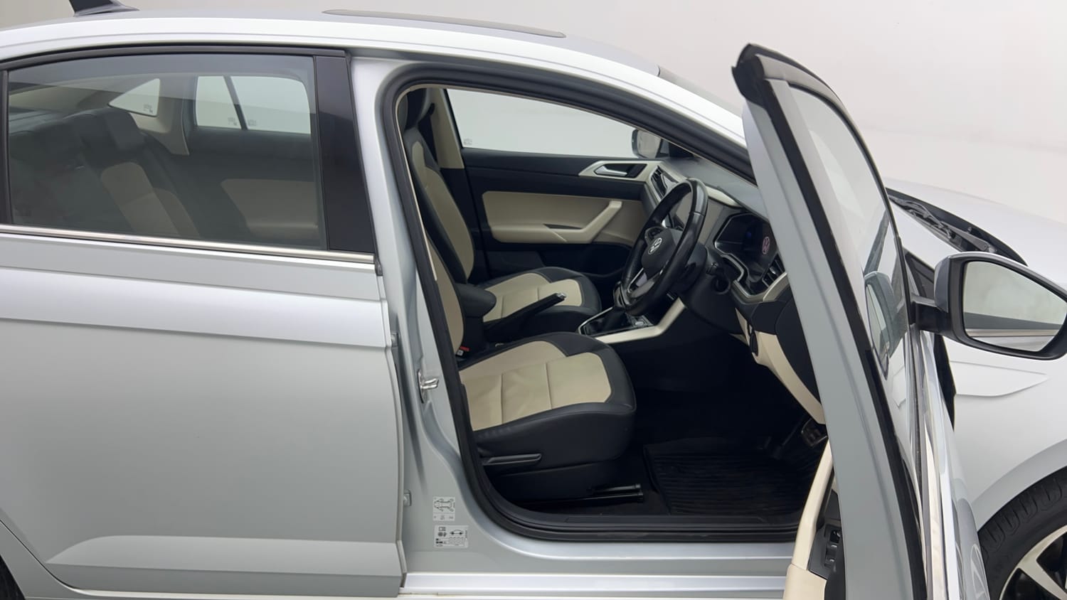 2023 Volkswagen Virtus Topline 1.0 TSI AT-17