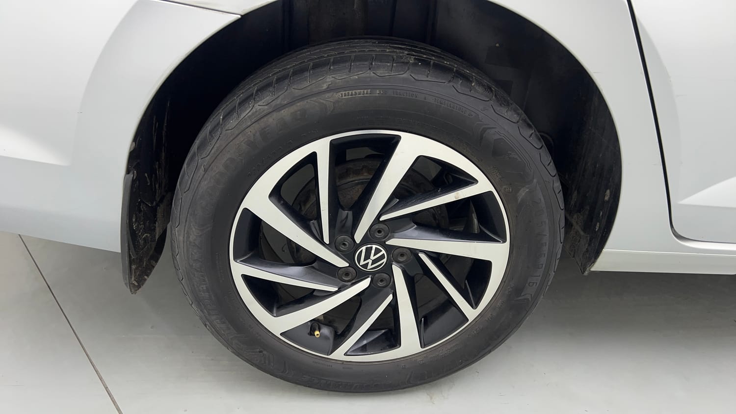 2023 Volkswagen Virtus Topline 1.0 TSI AT-33