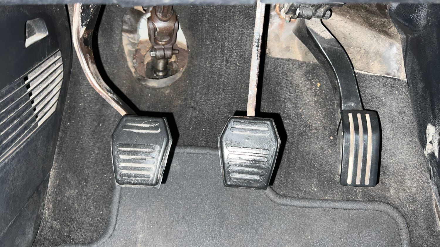 Used 2017 Ford Figo Duratec Petrol EXI 1.2 Petrol Manual interior PEDALS VIEW