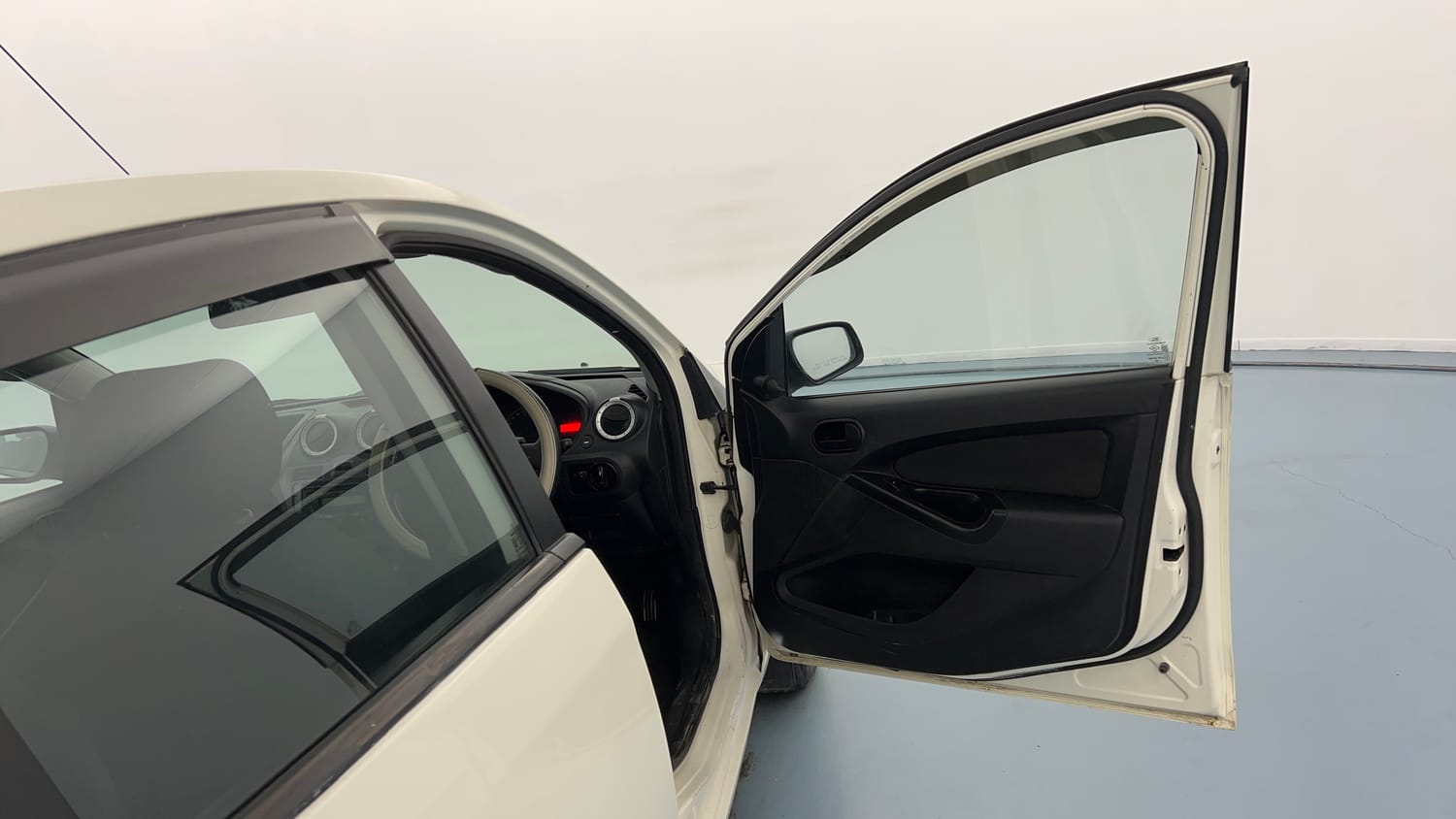 Used 2017 Ford Figo Duratec Petrol EXI 1.2 Petrol Manual interior RIGHT FRONT DOOR OPEN VIEW