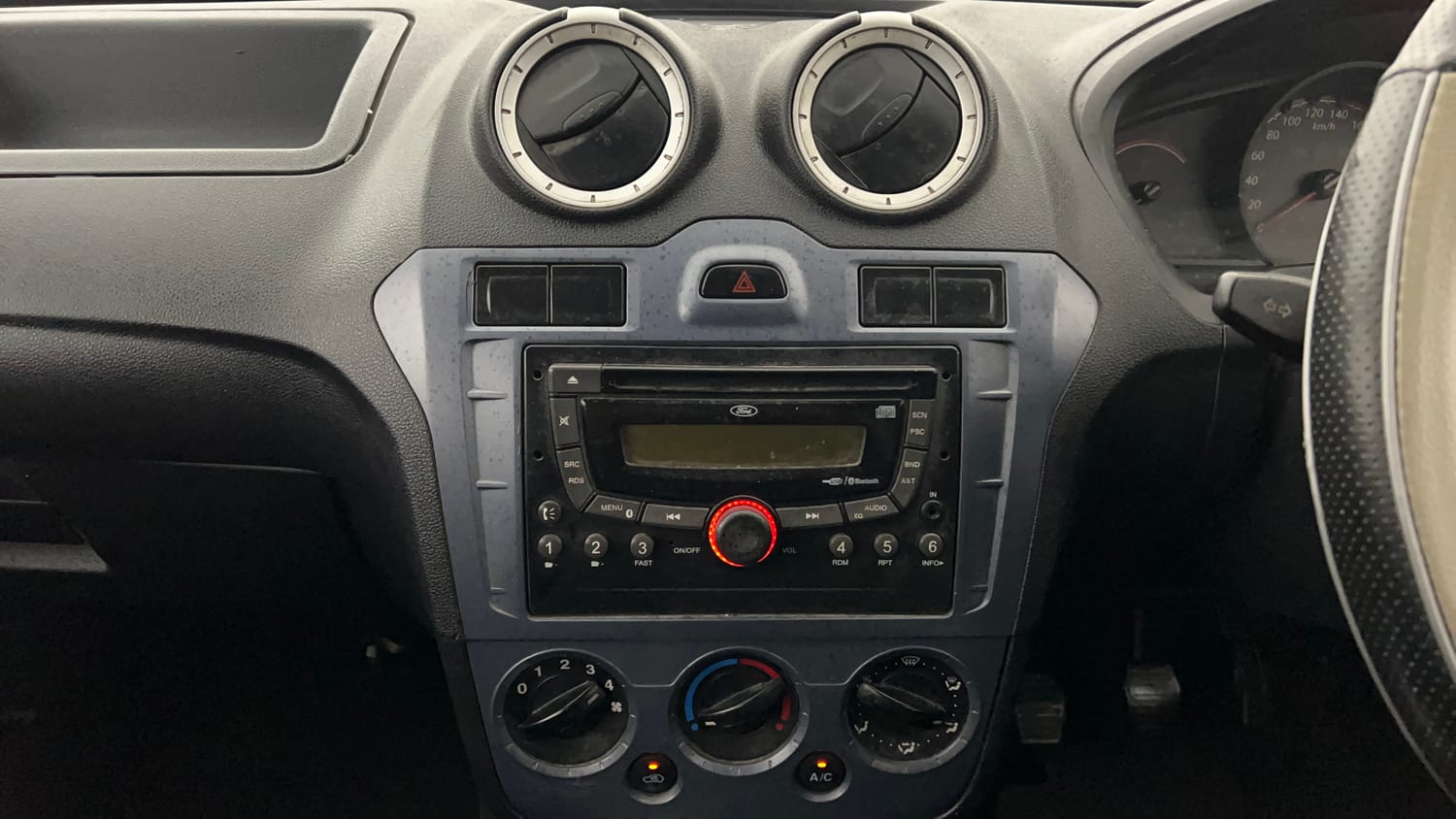 Used 2017 Ford Figo Duratec Petrol EXI 1.2 Petrol Manual interior MUSIC SYSTEM & AC CONTROL VIEW