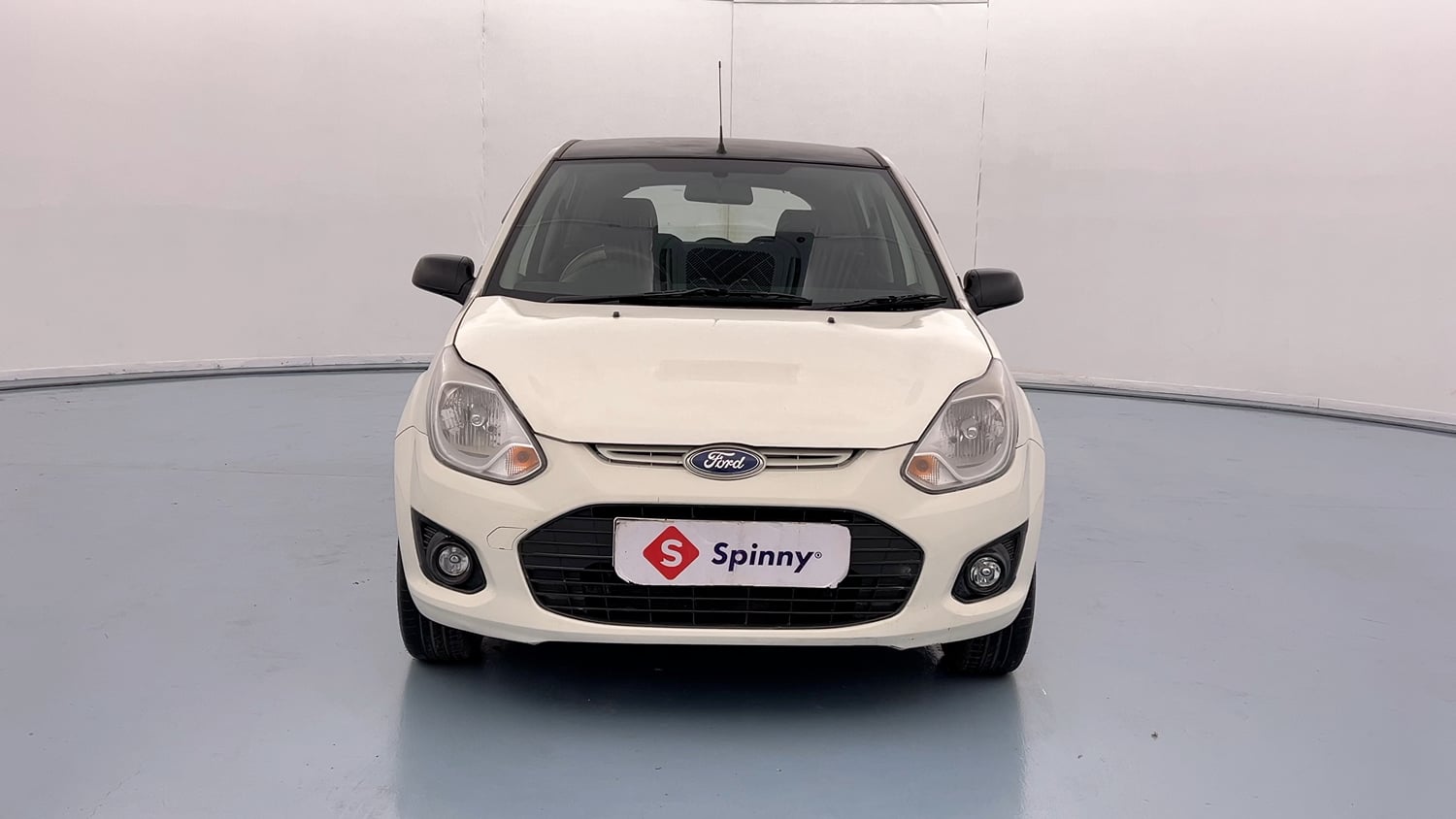 Used 2017 Ford Figo Duratec Petrol EXI 1.2 Petrol Manual exterior FRONT VIEW