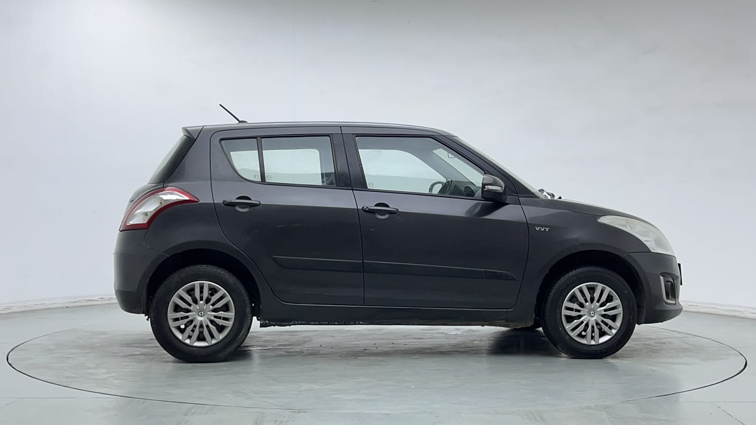 Used 2016 Maruti Suzuki Swift VXi Petrol Manual exterior RIGHT SIDE VIEW