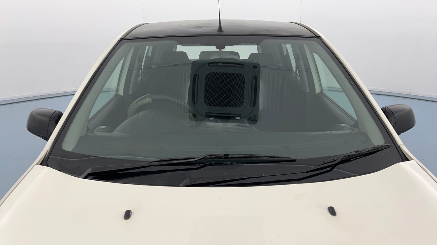 Used 2017 Ford Figo Duratec Petrol EXI 1.2 Petrol Manual exterior FRONT WINDSHIELD VIEW
