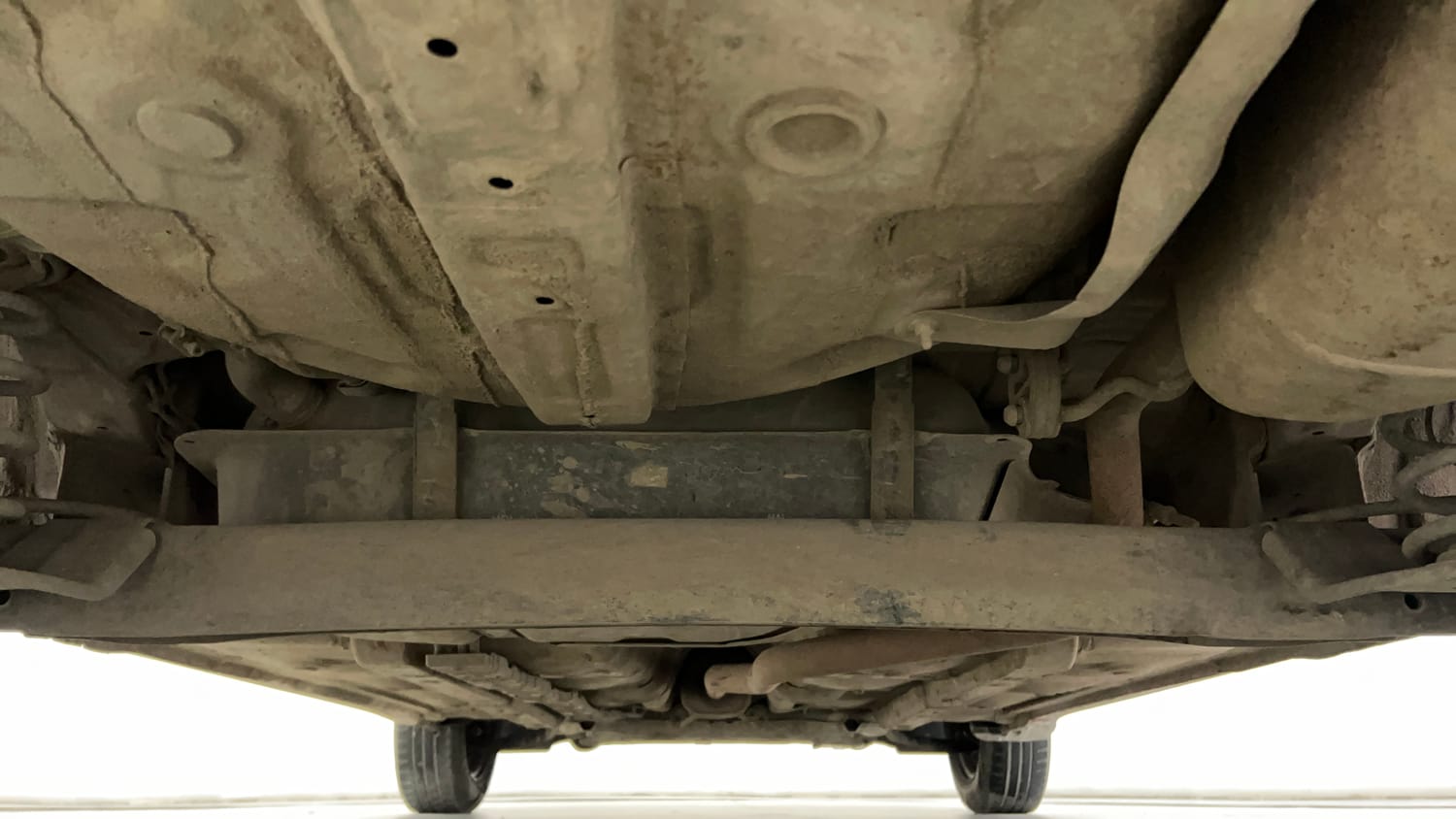 Used 2018 Hyundai Grand i10 Sportz 1.2 Kappa VTVT Petrol Manual extra REAR UNDERBODY VIEW (TAKEN FROM REAR)