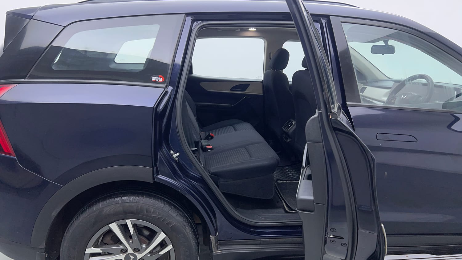 Used 2023 Mahindra XUV700 AX 5 Diesel AT 5 STR Diesel Automatic interior RIGHT SIDE REAR DOOR CABIN VIEW