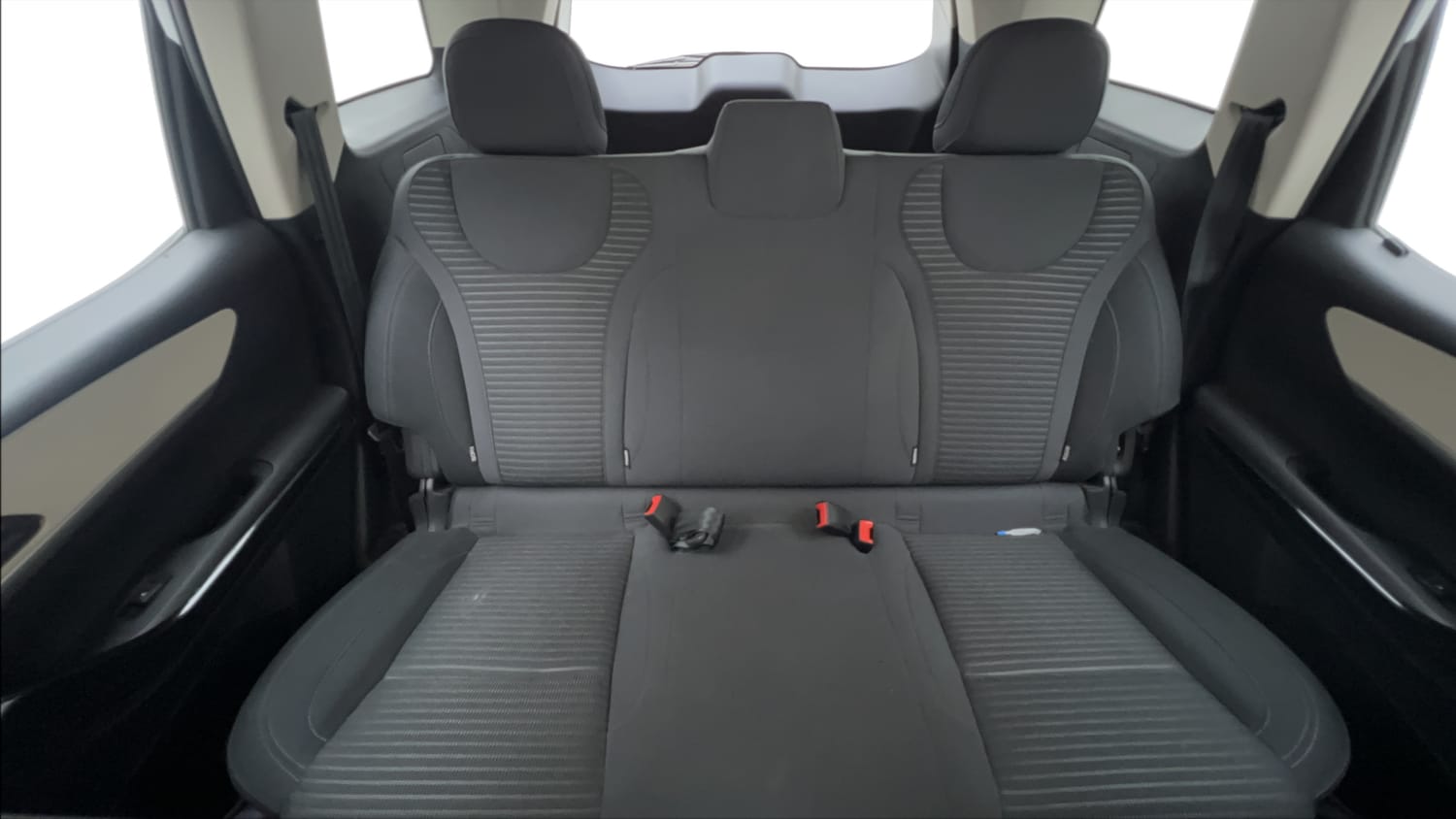 2023 Mahindra XUV700 AX 5 Diesel AT 5 STR-23