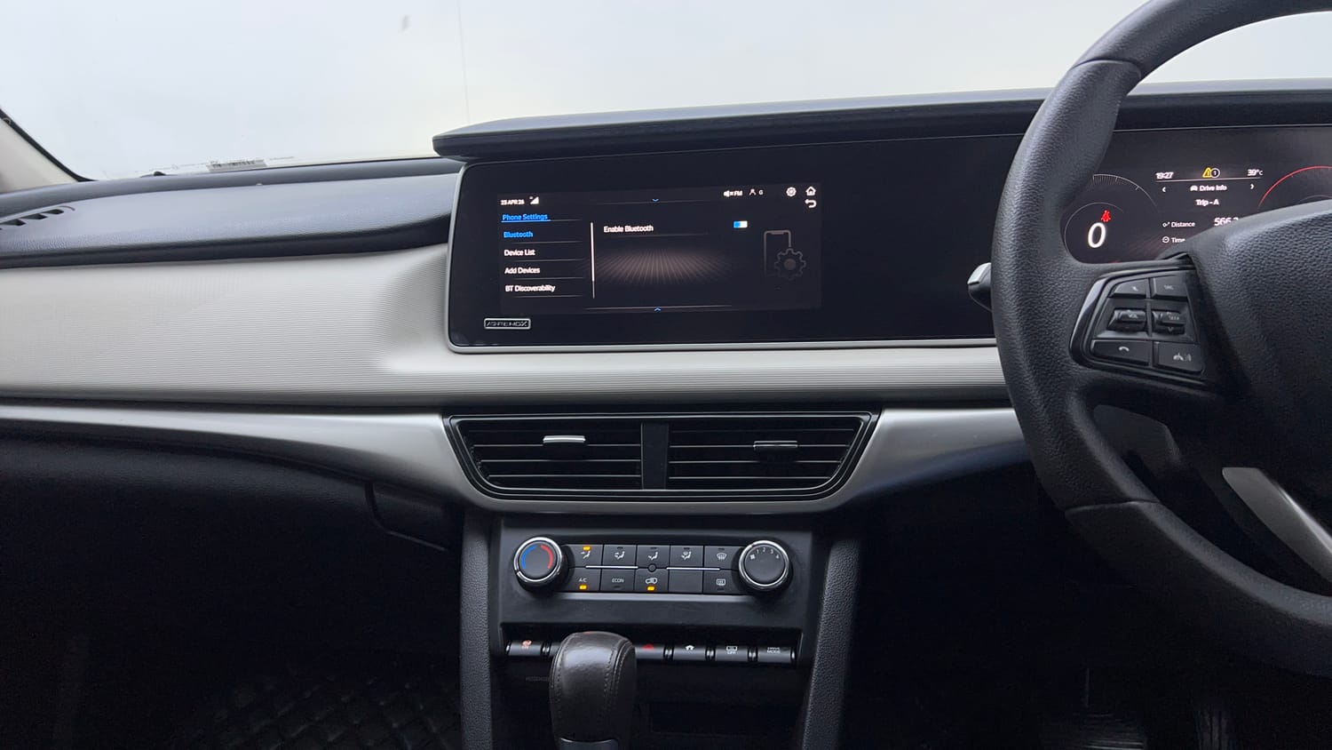 Used 2023 Mahindra XUV700 AX 5 Diesel AT 5 STR Diesel Automatic interior MUSIC SYSTEM & AC CONTROL VIEW