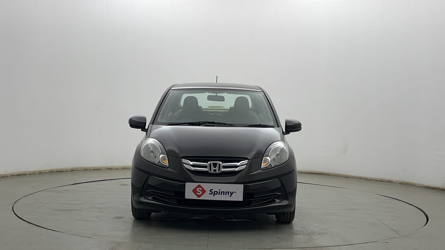 Used 2015 Honda Amaze 1.2 S i-VTEC Petrol Manual exterior FRONT VIEW