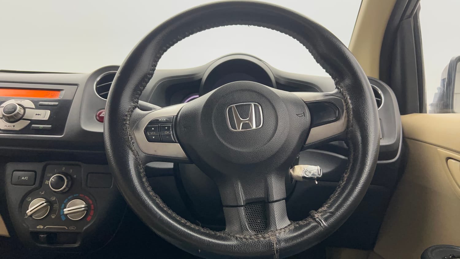 Used 2015 Honda Amaze 1.2 S i-VTEC Petrol Manual interior STEERING VIEW