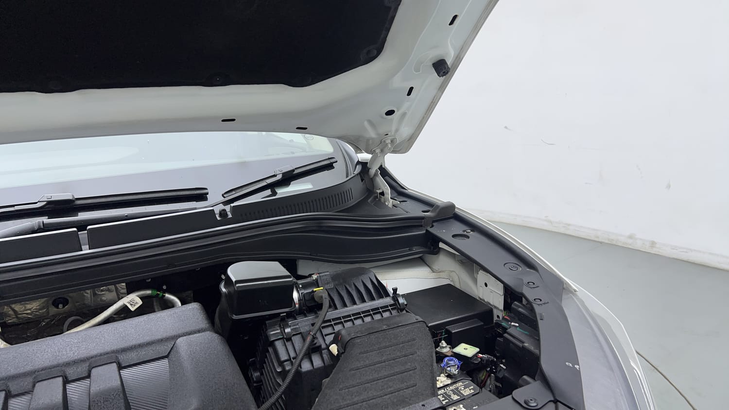 2023 Mahindra XUV700 AX 5 Diesel AT 5 STR-30