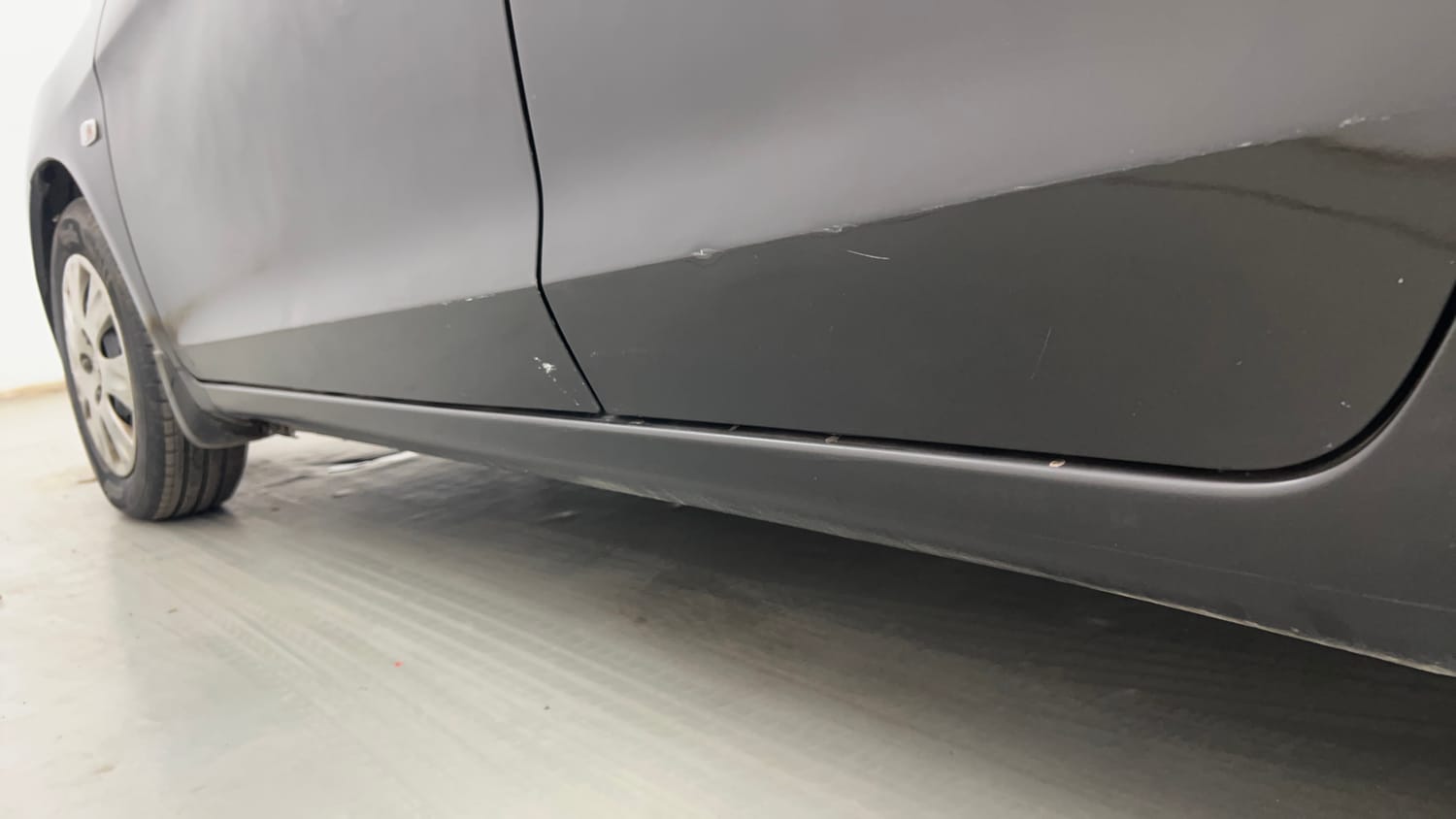 Used 2015 Honda Amaze 1.2 S i-VTEC Petrol Manual dents MINOR SCRATCH