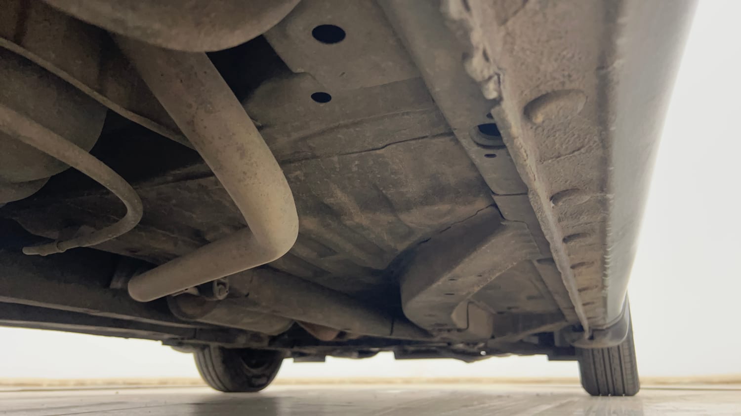 Used 2015 Honda Amaze 1.2 S i-VTEC Petrol Manual extra REAR RIGHT UNDERBODY VIEW