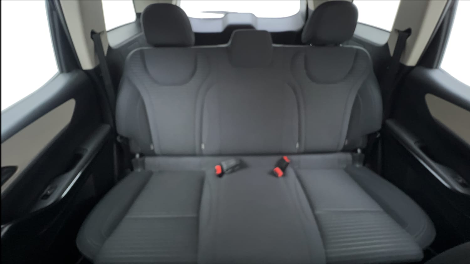 Used 2023 Mahindra XUV700 AX 5 Diesel AT 5 STR Diesel Automatic interior REAR SEAT CONDITION VIEW