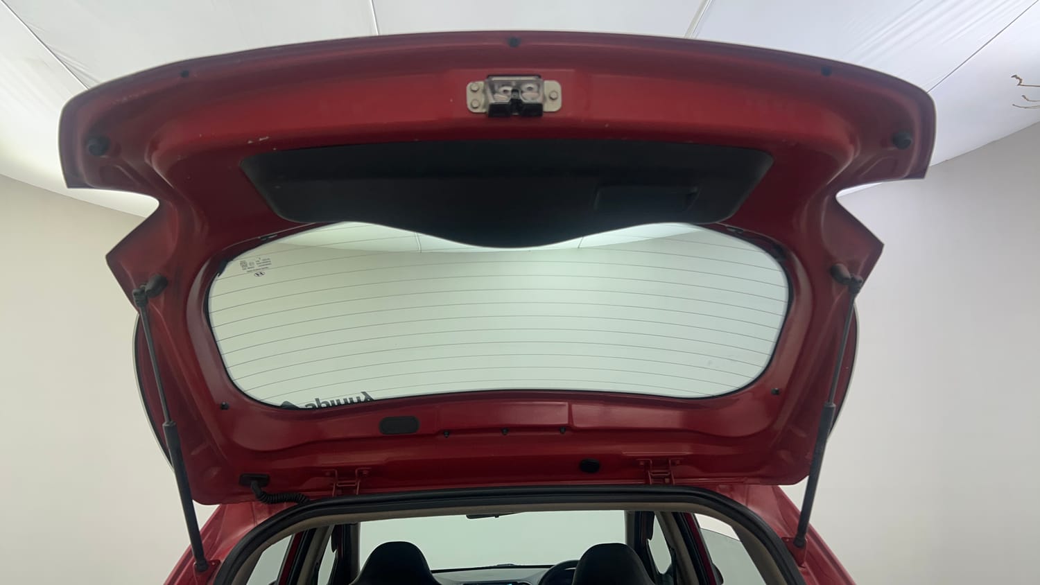 Used 2018 Hyundai Grand i10 Sportz 1.2 Kappa VTVT Petrol Manual interior DICKY DOOR OPEN VIEW